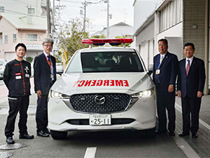 写真：ラピッドカー出発式の様子