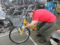 自転車補修再生の様子