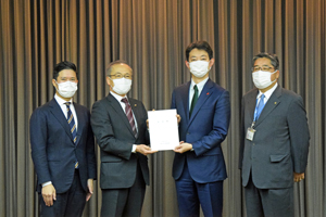 写真：各市長と知事の写真