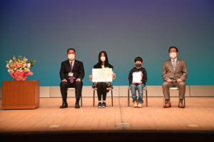 写真：団体の部で受賞した皆さん
