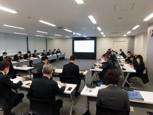 写真：会議の様子