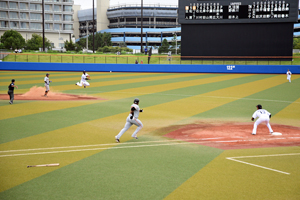 写真：池田選手とエチェバリア選手のスパープレー