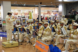 写真：消防音楽隊の演奏