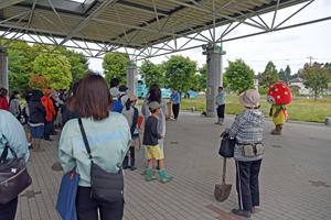 写真：開会式の様子