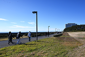 写真：東京ベイ浦安シティウオークの様子1
