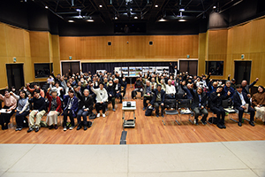写真:シンポジウムに参加した皆さん