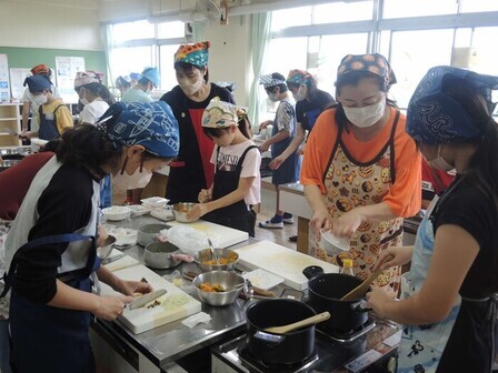 第1回クッキングクラブの様子