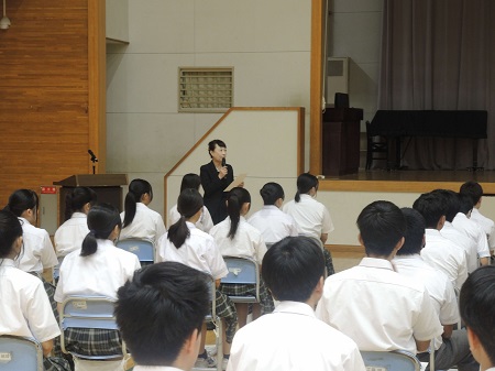 講師をしていただいた学校支援コーディネーターの室井さん