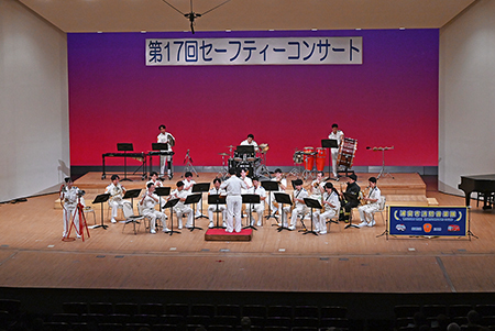 写真：消防音楽隊の演奏の様子