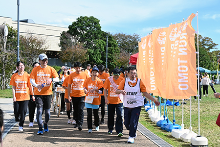 写真：スタートの様子