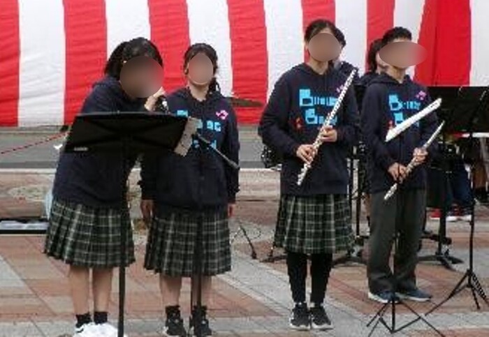 地域祭りでの演奏