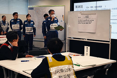写真：発表の様子