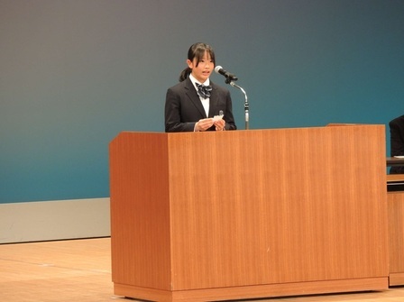 表彰者代表あいさつの様子