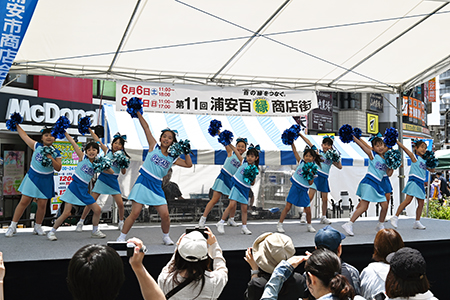 写真：ステージの様子