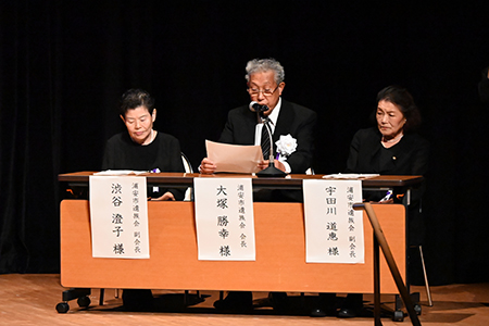 写真:浦安市遺族会による平和の語り部講話のようす